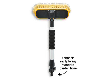 Flow Through Cleaning Brush