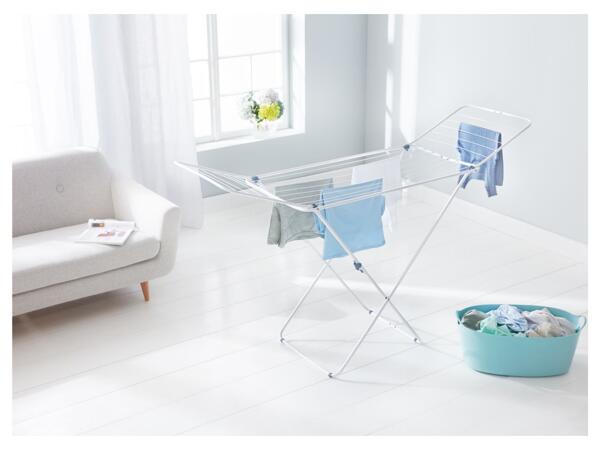 Clothes airer
