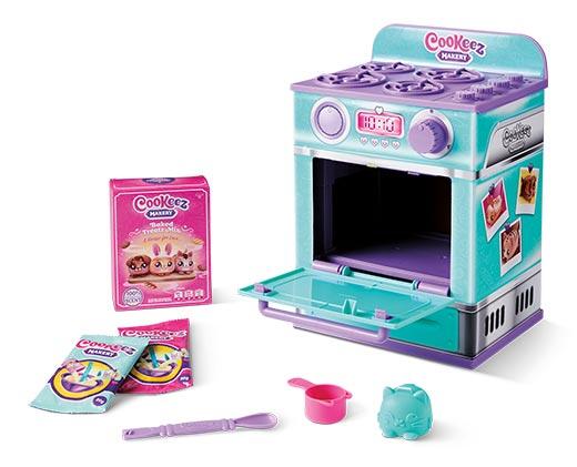 Cookeez 
 Makery Playset Bread or Cinnamon