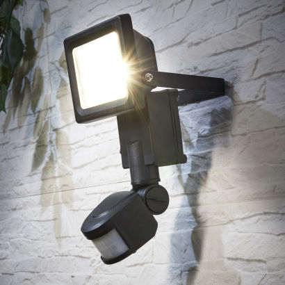 Ledstraler met sensor
