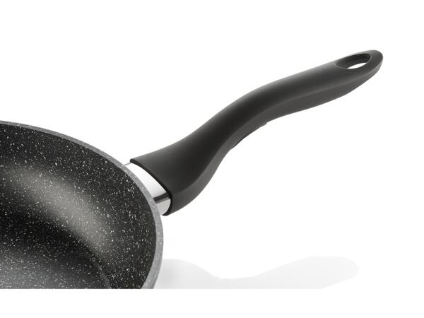 HLINÍKOVÁ PÁNEV / HLINÍKOVÁ PÁNEV WOK ⌀ 28 CM