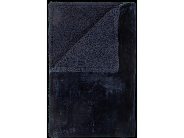 Cosy Microfibre Blanket