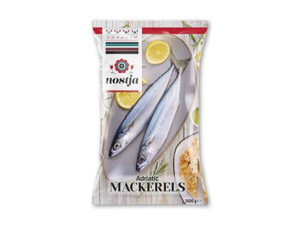 Hele makreller eller sardiner