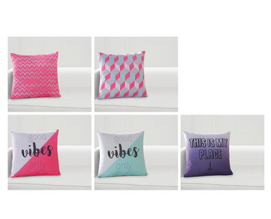 Huntington Home 18" L x 18" W Novelty Decorative Pillows