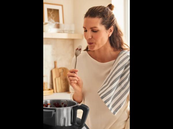 MONSIEUR CUISINE SMART 1 200 W