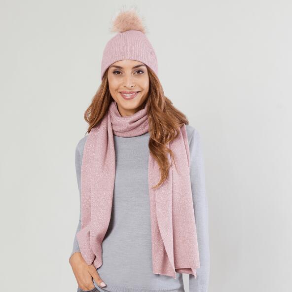 UP2FASHION 				Sjaal en muts