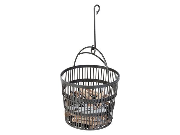 Clothes pegs or collapsible basket with clothes pegs