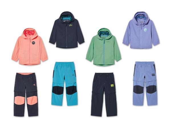 Kinder Outdoor-/​Trekking-Kleidung