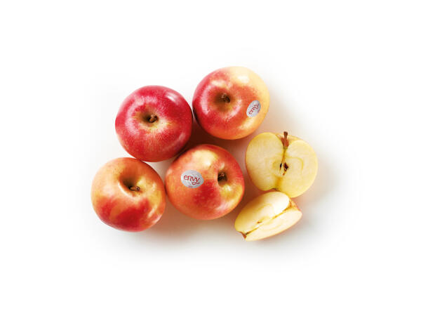 Envy Red Apples