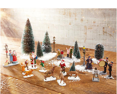 Lemax Christmas Figurines
