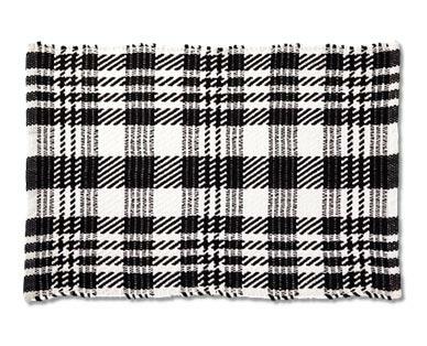 Huntington Home
Handwoven Layering Rug