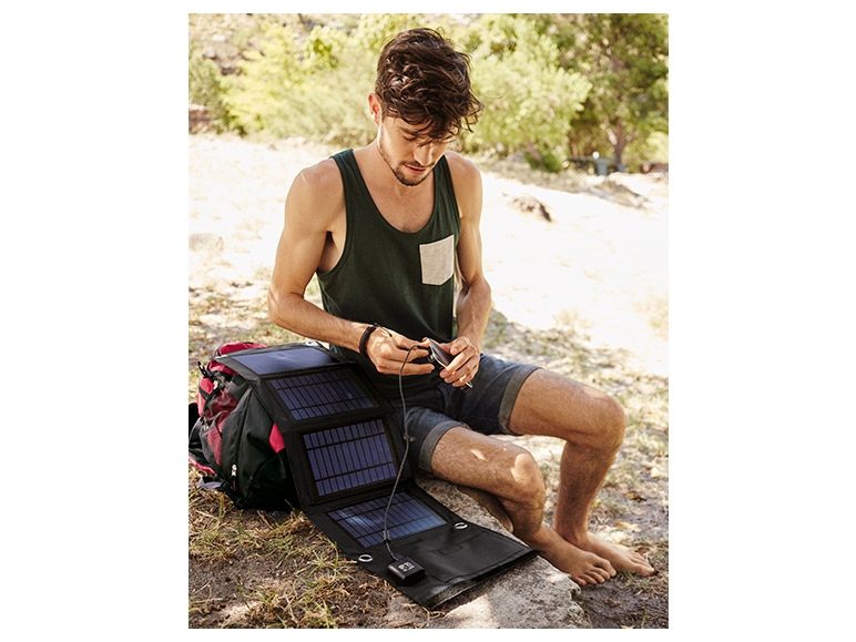 SILVERCREST Foldable Solar Panel