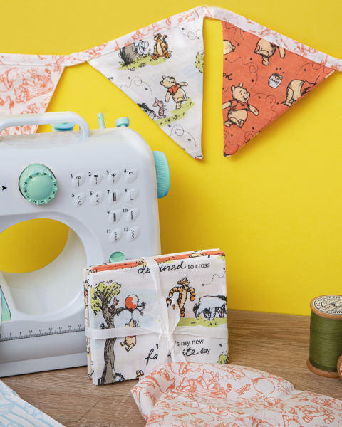 5 Winnie Fat Quarters 12 Pack