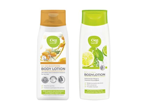 Lotion pour le corps cosmétique naturelle