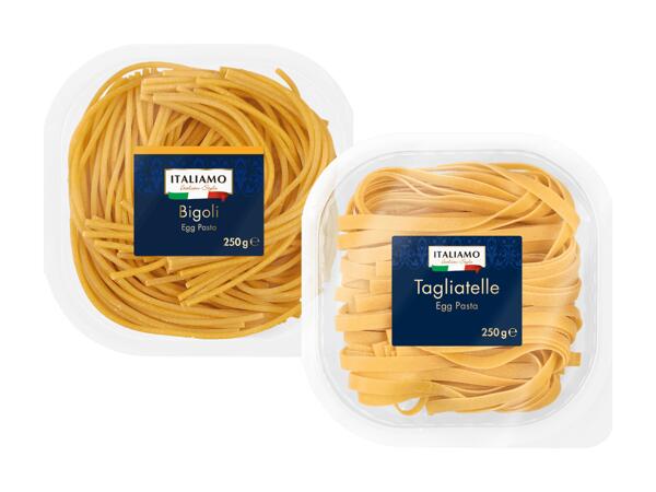 Frische Bigoli oder Tagliatelle