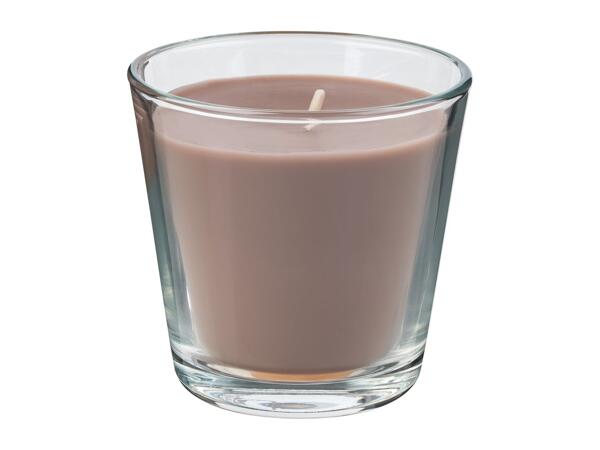 Scented candle