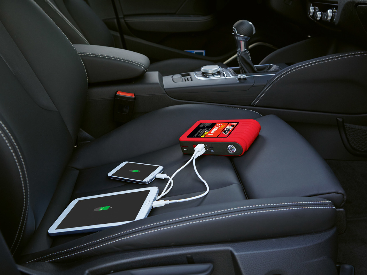 Startovací zdroj s powerbankou 8 000 mAh