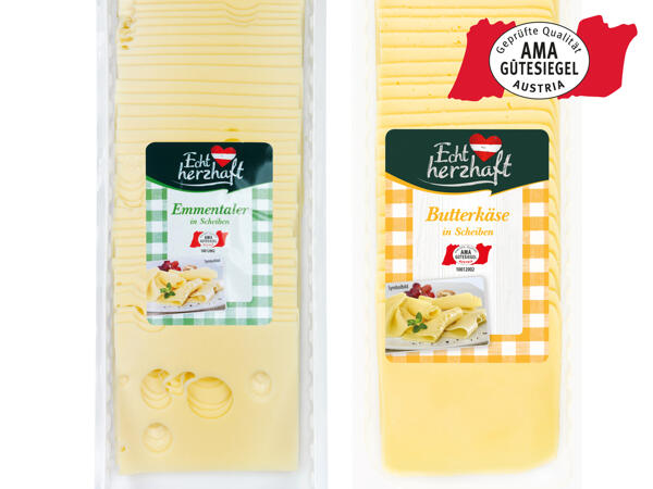 Butterkäse oder Emmentaler in Scheiben