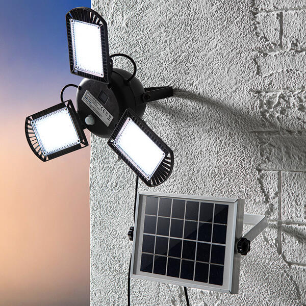 LED-Solar-Dreikopfleuchte