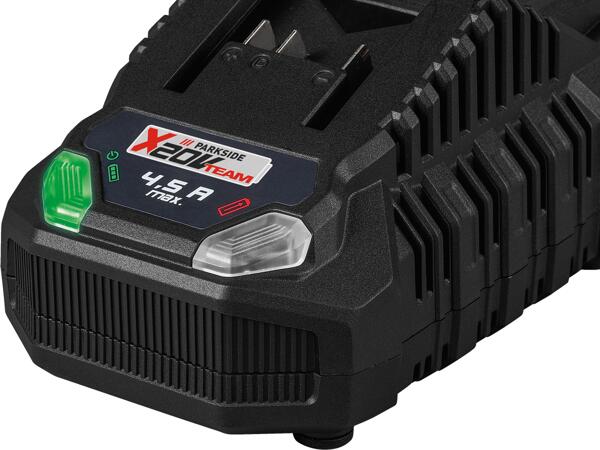 20V Rychlonabíječka 4,5 A