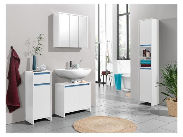 Tall bathroom cabinet