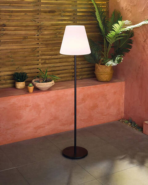Solar Outdoor Lamp