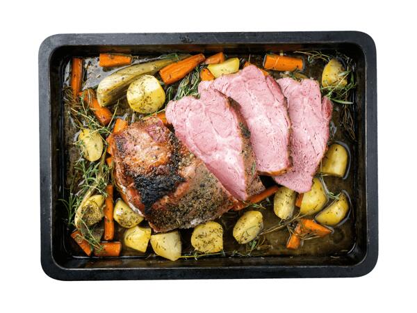 Frisches Surfleisch im Stück