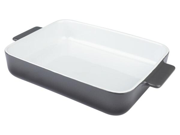 Stoneware Oven Dish
