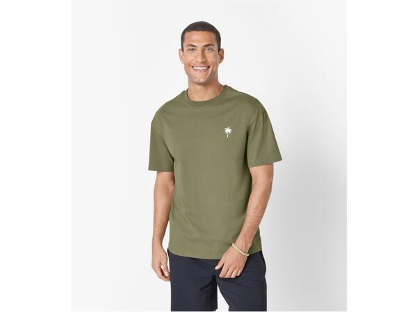 Men's oversized t-shirt