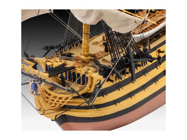 Revell HMS Victory - Battle of Trafalgar Set
