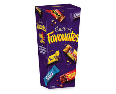 Cadbury Favourites Gift Box 570g