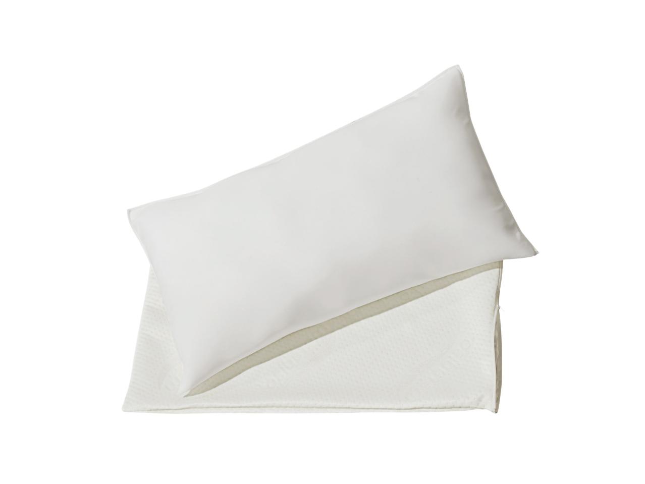 Meradiso Viscoelastic Comfort Pillow1