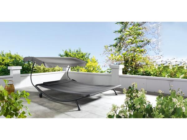 Double sunlounger