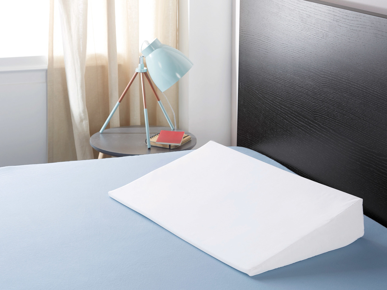 Meradiso Wedge Pillow1
