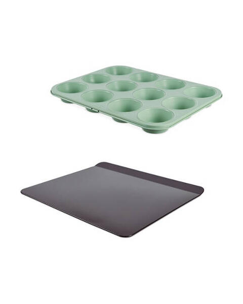 Essential Spring Bakeware