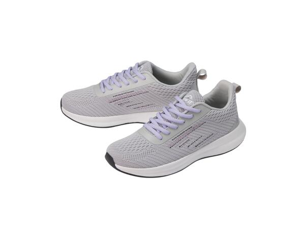 Ladies' trainers