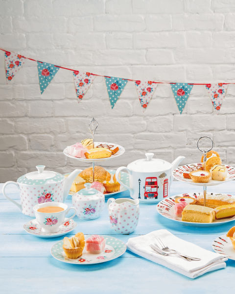 British Porcelain Cake Stand
