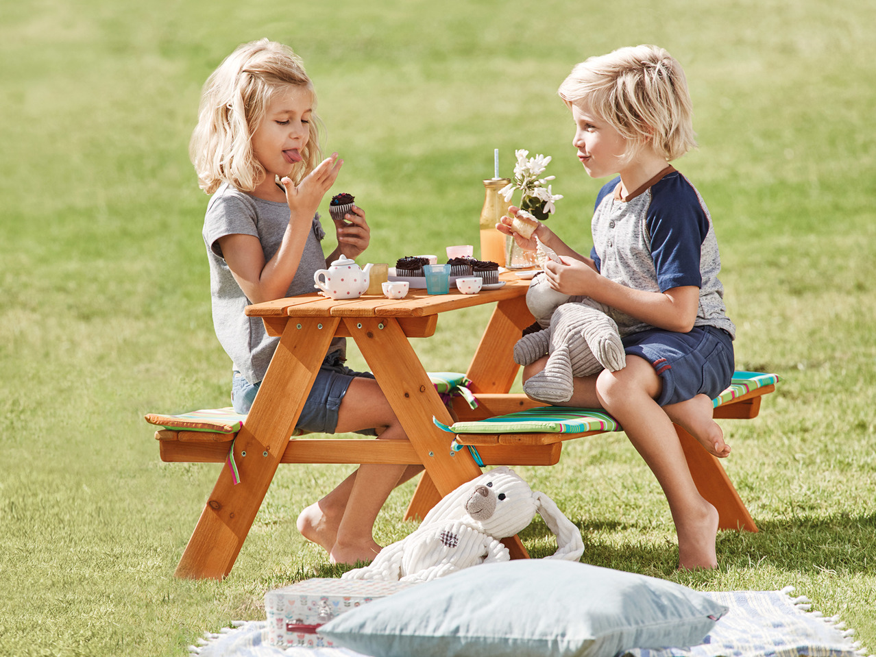 Florabest Kids' Picnic Table1