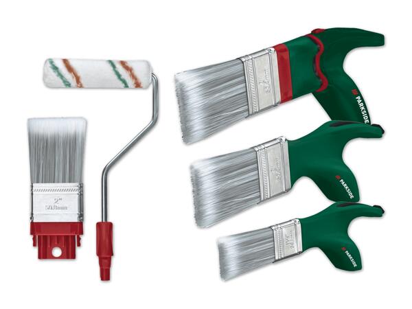 Pinsel mit ergonomischem Griff