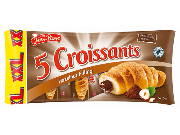 Croissants with Hazelnut flavoured Filling