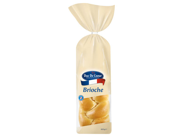 JEMNÉ PEČIVO Z KYNUTÉHO TĚSTA