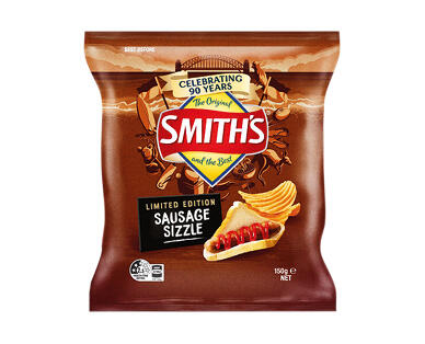 Smith's Crinkle Cut Chips Sausage Sizzle 150g