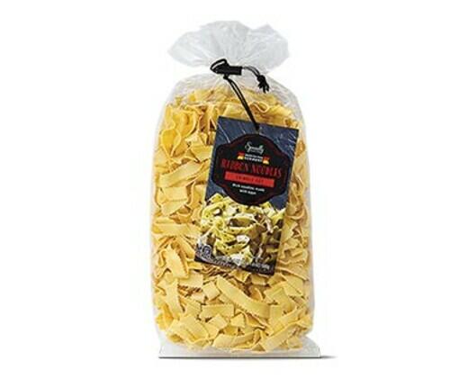Specially Selected 
 Ribbon Noodles Crinkle or Traditional