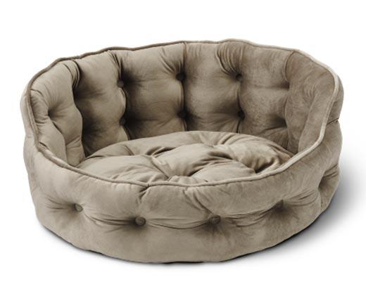 Heart to Tail 
 Cuddler Pet Bed
