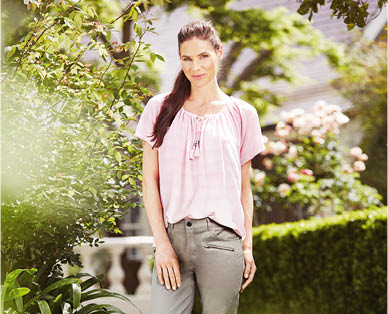 Ladies Fashion Tops