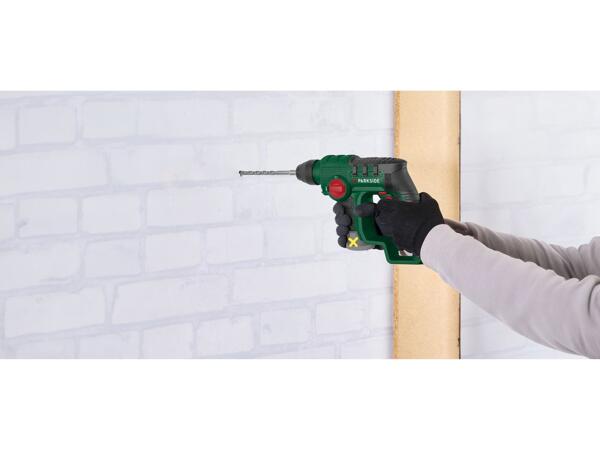 Cordless hammer drill