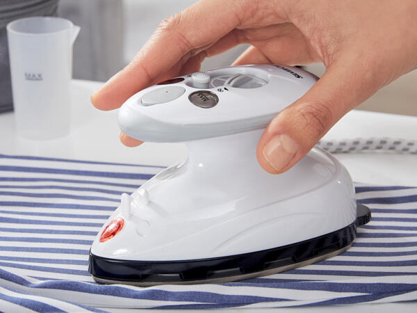 Travel Steam Iron