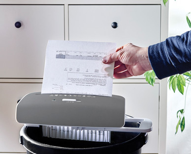 Pembrook Strip Cut Paper Shredder