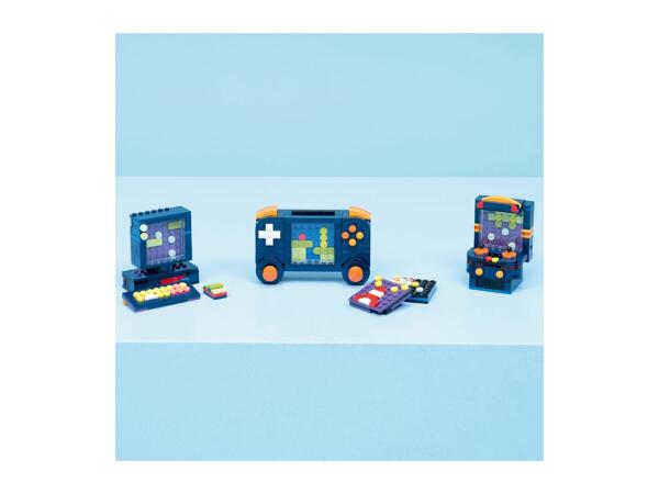 Retro Gaming Console Play Set