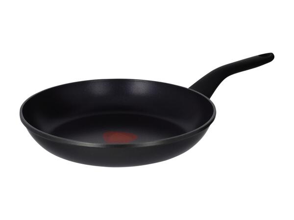 Pande af støbt aluminium